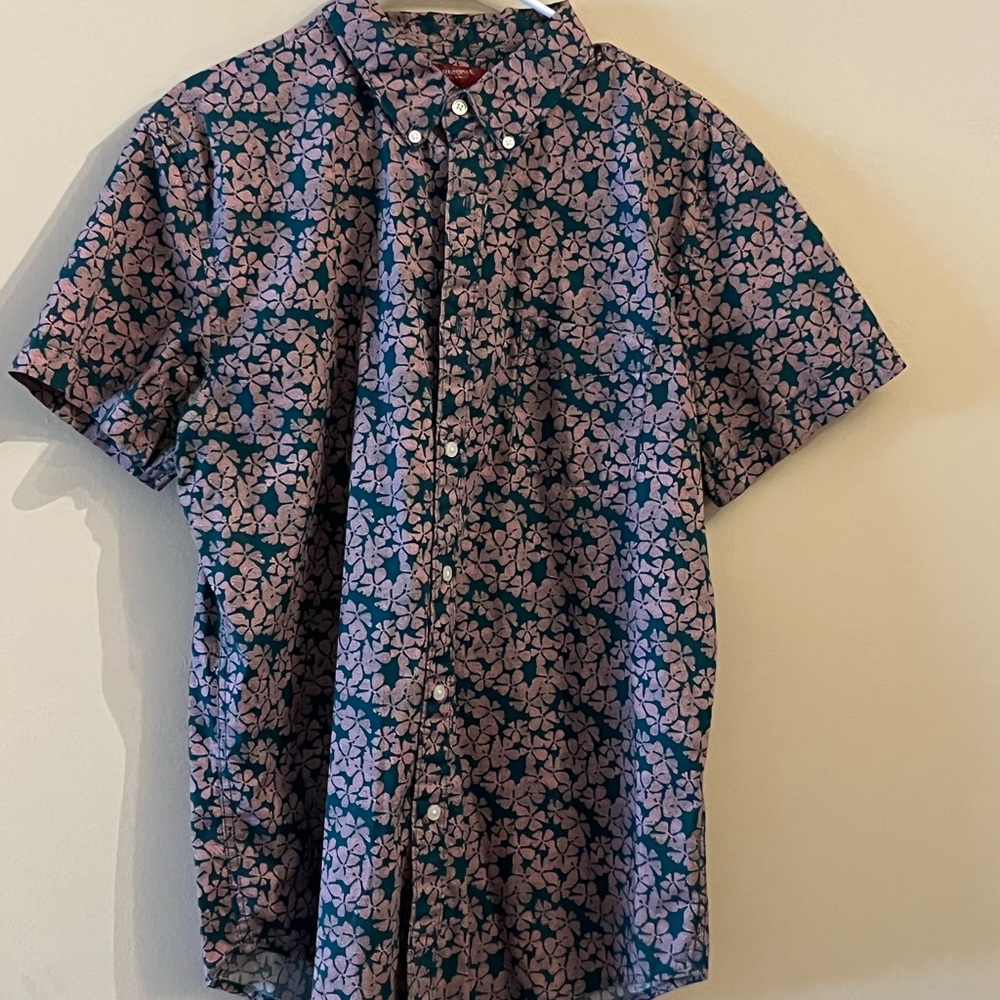 Arizona floral button up Sz L Used